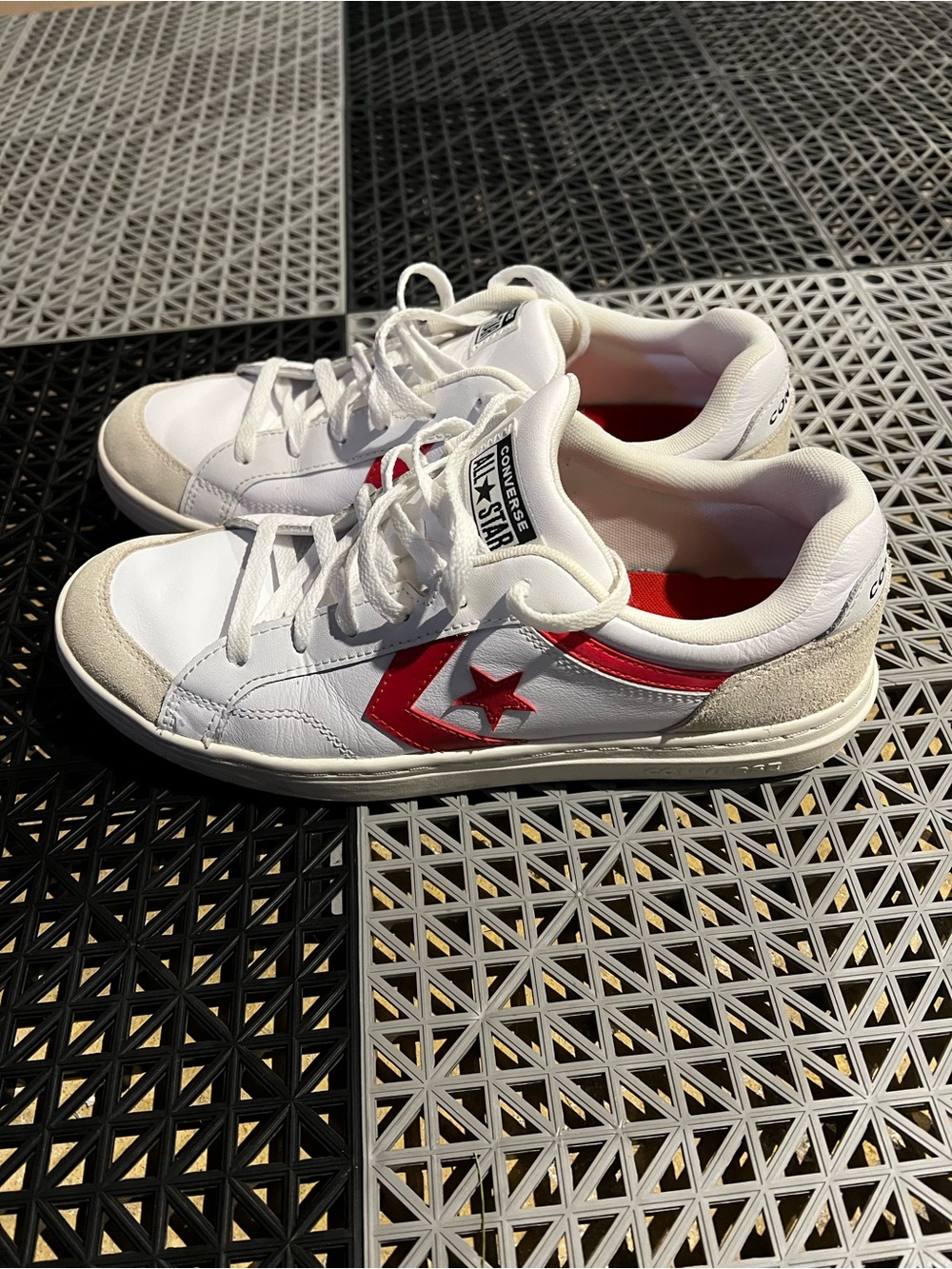 Converse Low Top Sneakers - White with Red Chevron Star